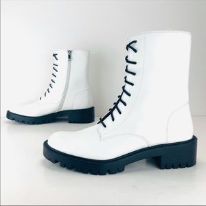 WHO WHAT WEAR Lexi combat boot in white